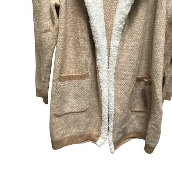 Absolutely Famous Camel & Cream Knit Open Front Sherpa Trimmed Cardigan - Picture 3 of 8